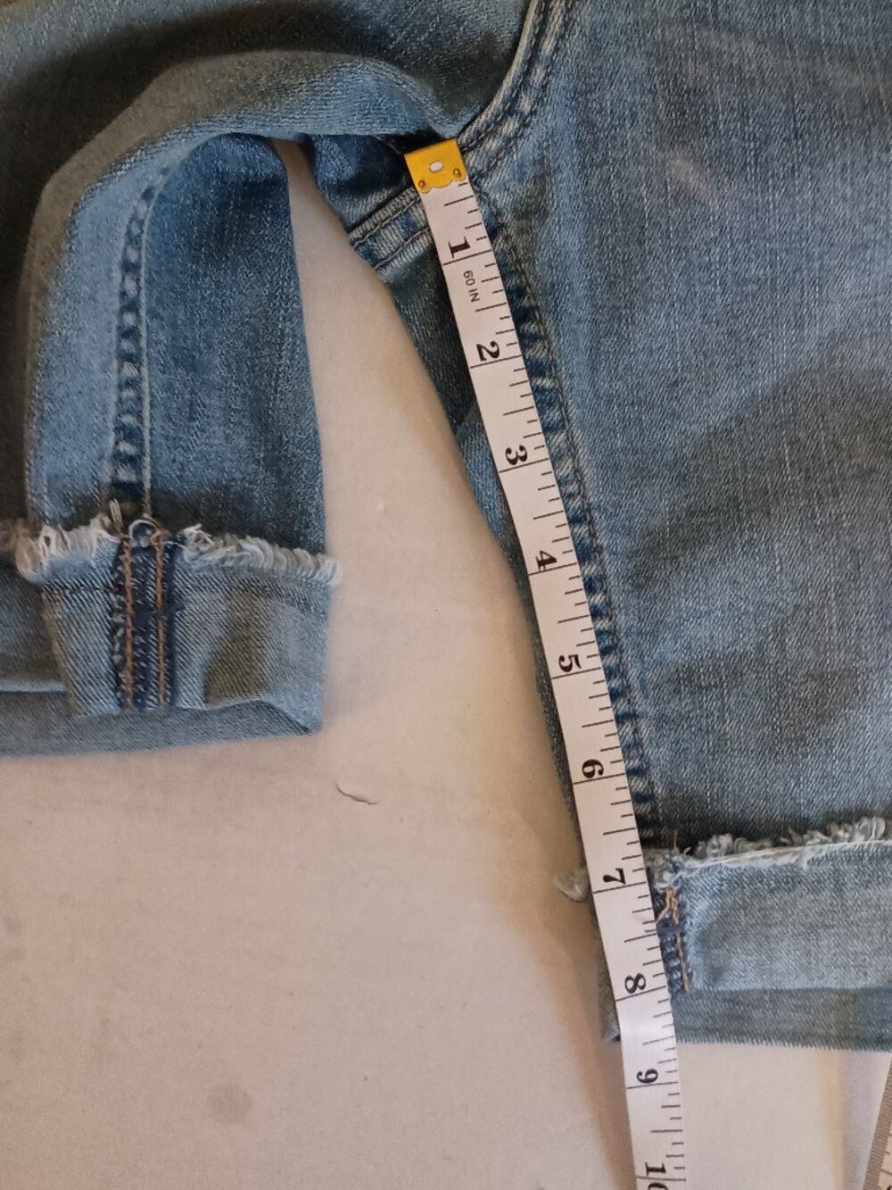 Lee Bermuda Mid-Rise Shorts Light Blue Frayed Hem NWT Women’s 8 - Picture 14 of 16